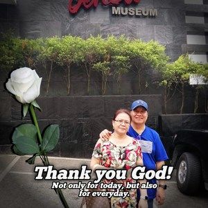 Meet your Posher, Glory robert